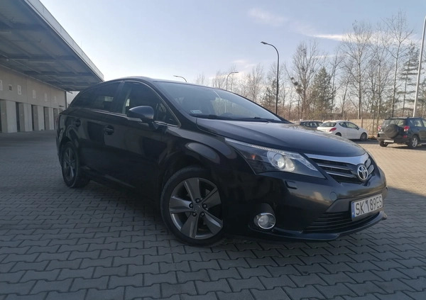 Toyota Avensis cena 38000 przebieg: 200500, rok produkcji 2014 z Katowice małe 92